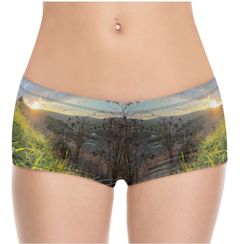 Collezione Sunrise di CVTACAMP .IT™️ | Pantaloncini da bagno da donna 